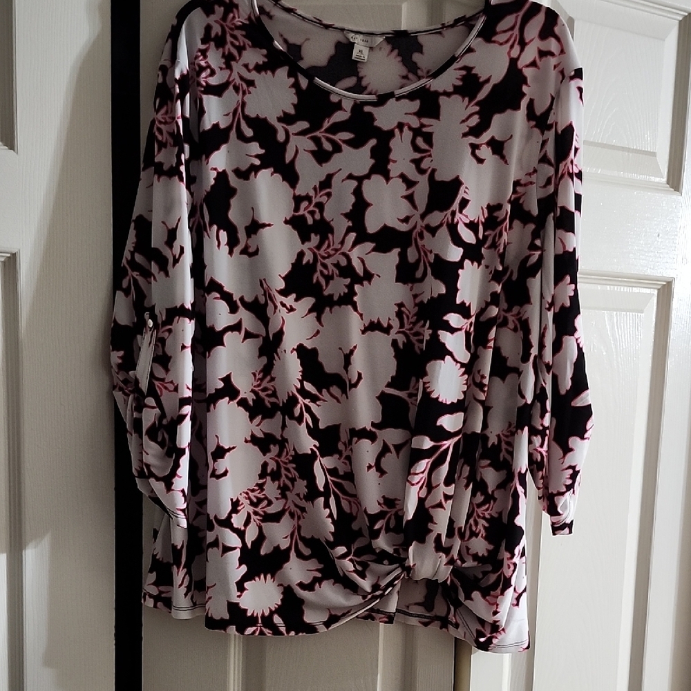 Cato Black and Light Pink Floral Twist Front Blouse